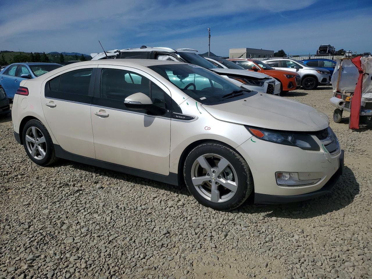 2014 Chev Volt