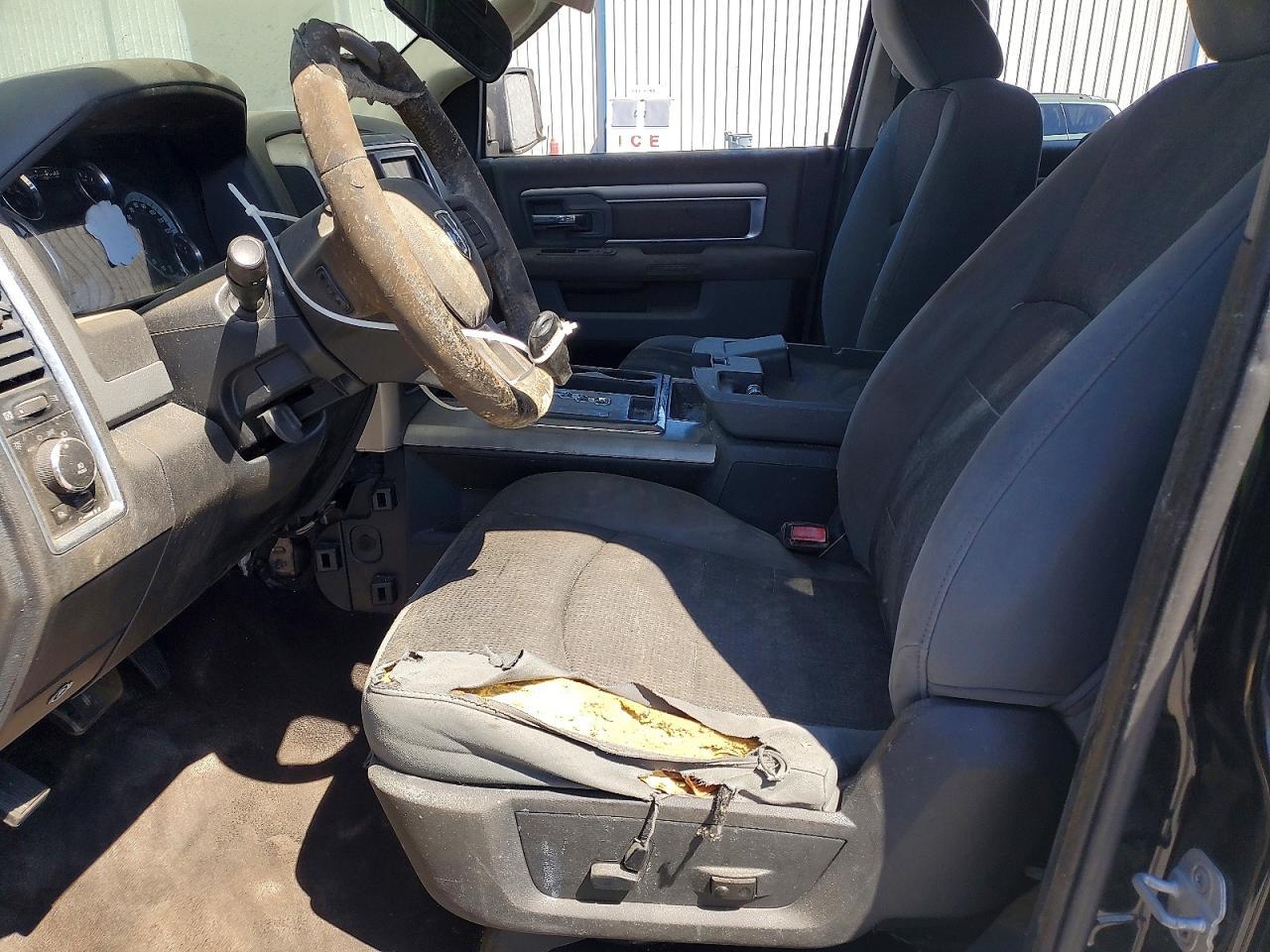 2013 Dodge RAM 1500 SLT