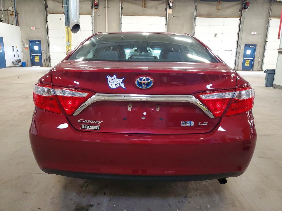 2015 Toyota Camry Hybrid le