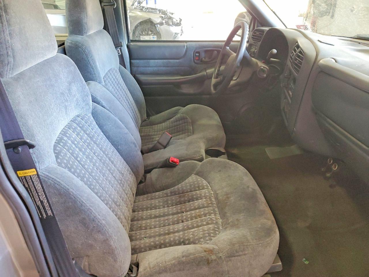 2000 Chevrolet S Truck S10