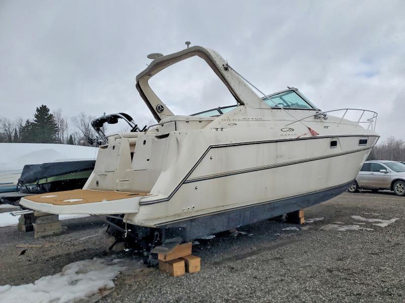 1996 Maxum Boat
