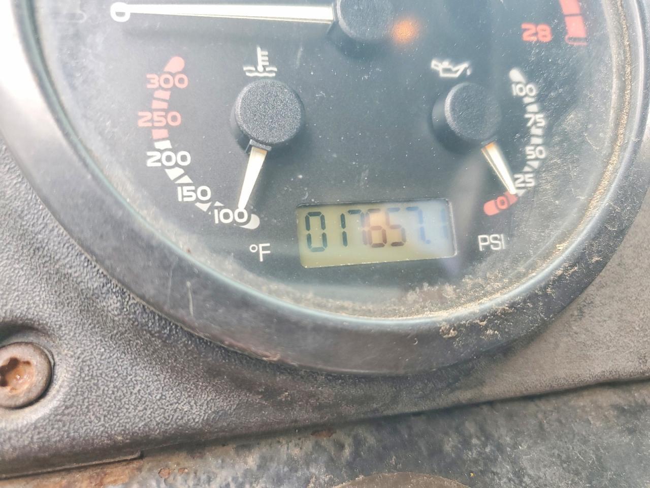 2010 Mack LEU613 Refuse Truck