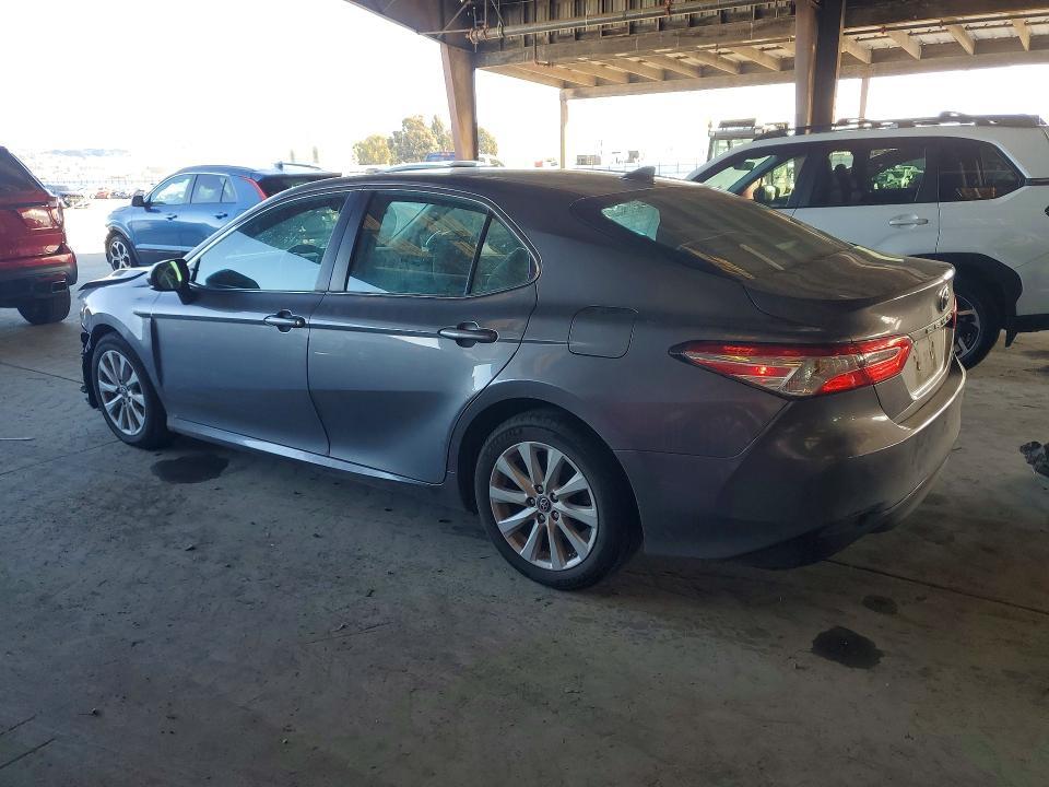 2019 Toyota Camry le