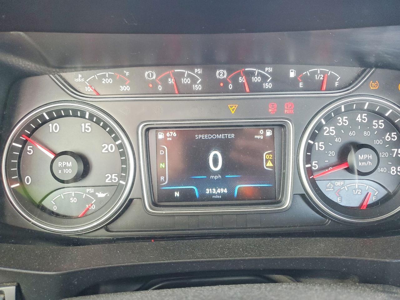 2019 International LT625