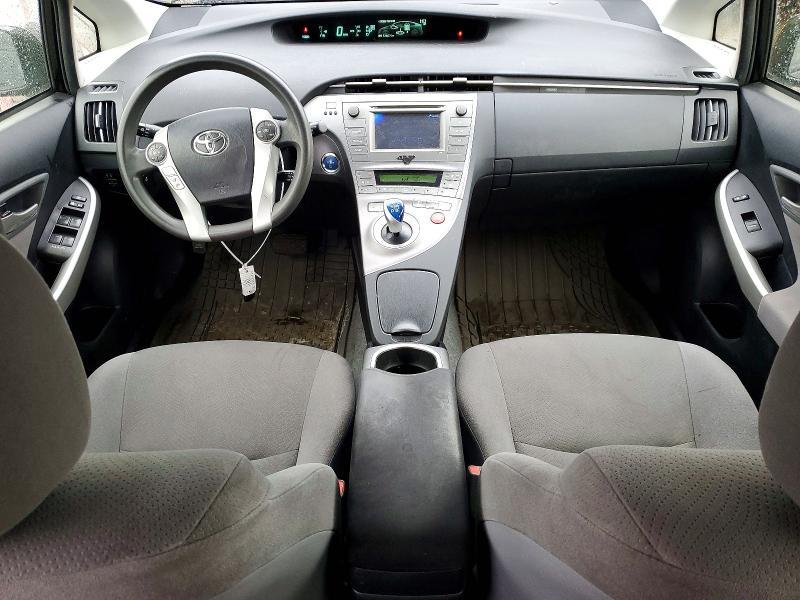 2015 Toyota Prius two