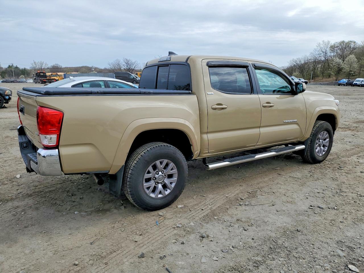 2017 Toyota Tacoma SR5 V6