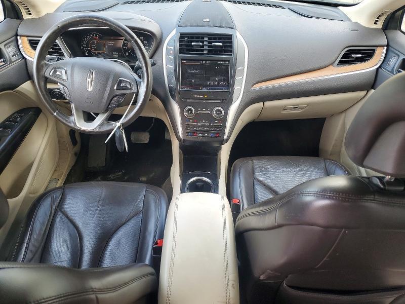 2015 Lincoln Townhouse MKC