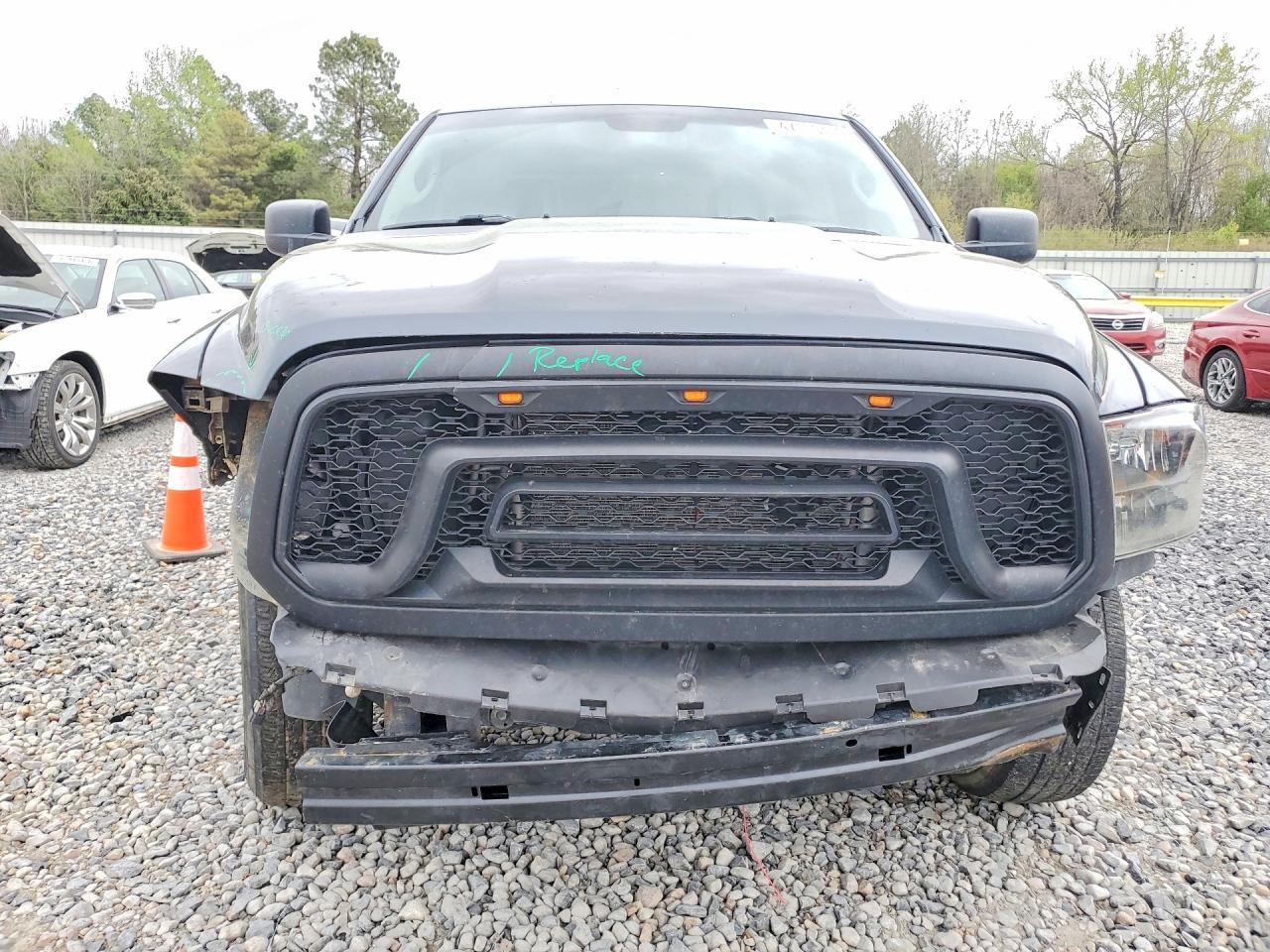 2016 Dodge RAM 1500 SLT