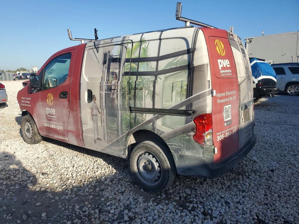 2015 Nissan NV200 S