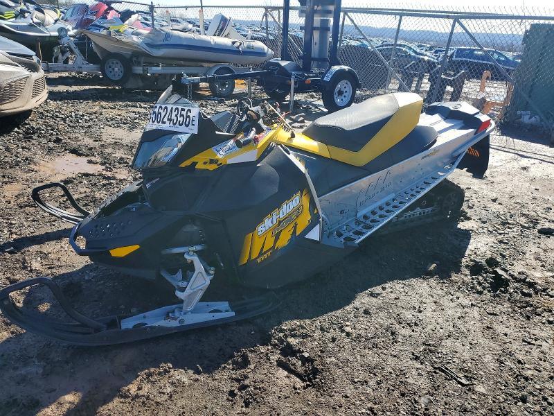 2009 Skidoo 2009 SKI-DOO 000MF9B