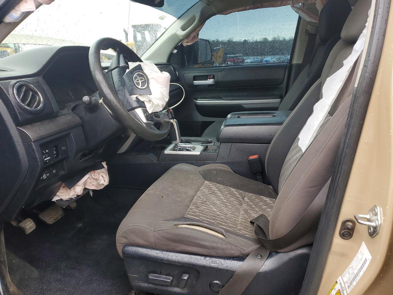 2018 Toyota Tundra SR5