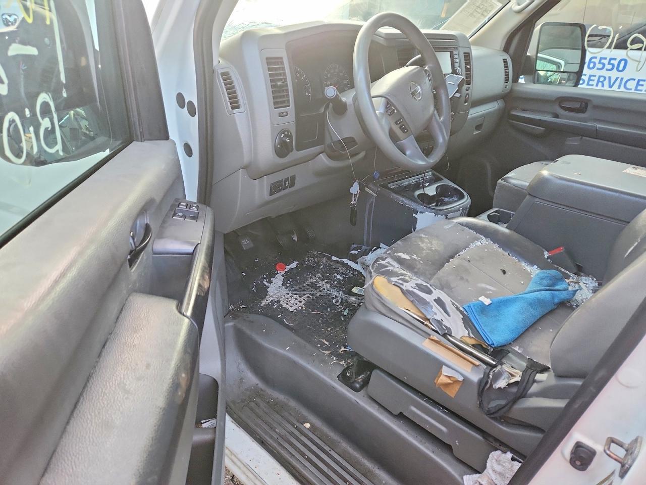 2018 Nissan NV 2500 HD SV