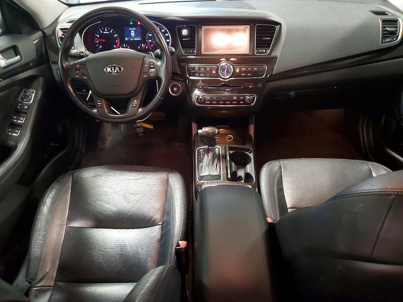 2016 KIA Cadenza Premium