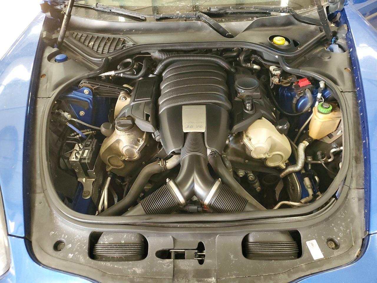 2015 Porsche Panamera 2