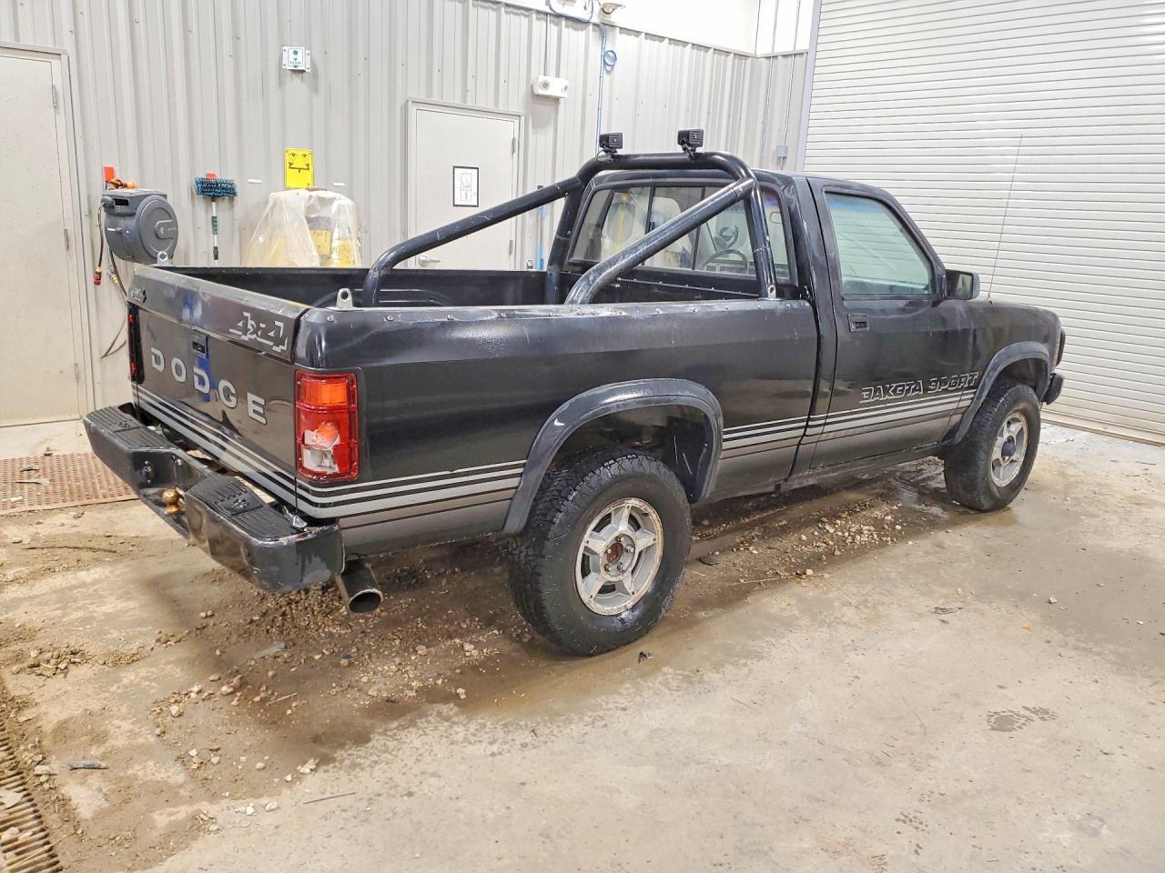 1988 Dodge Dakota Sport