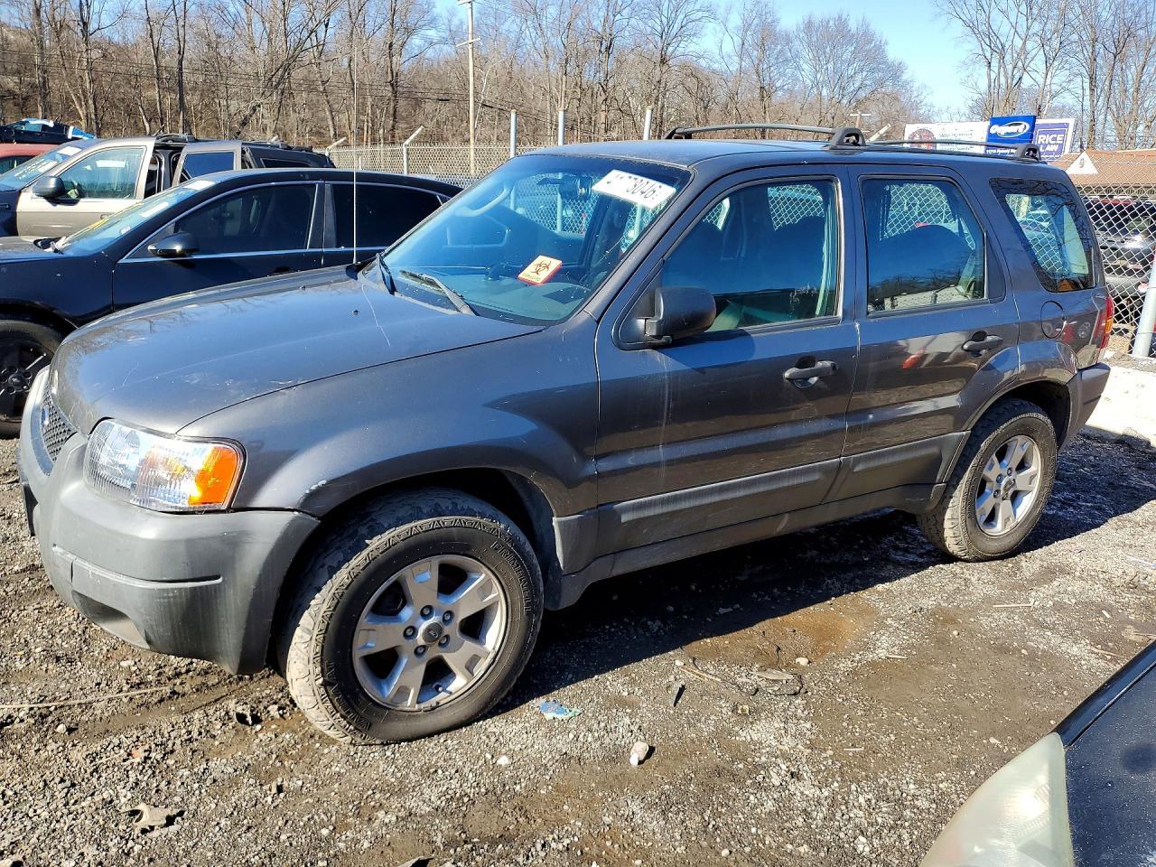 2004 Ford Escape xls