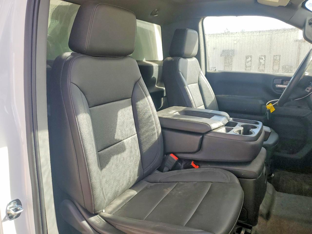 2023 Chevrolet Silverado C1500