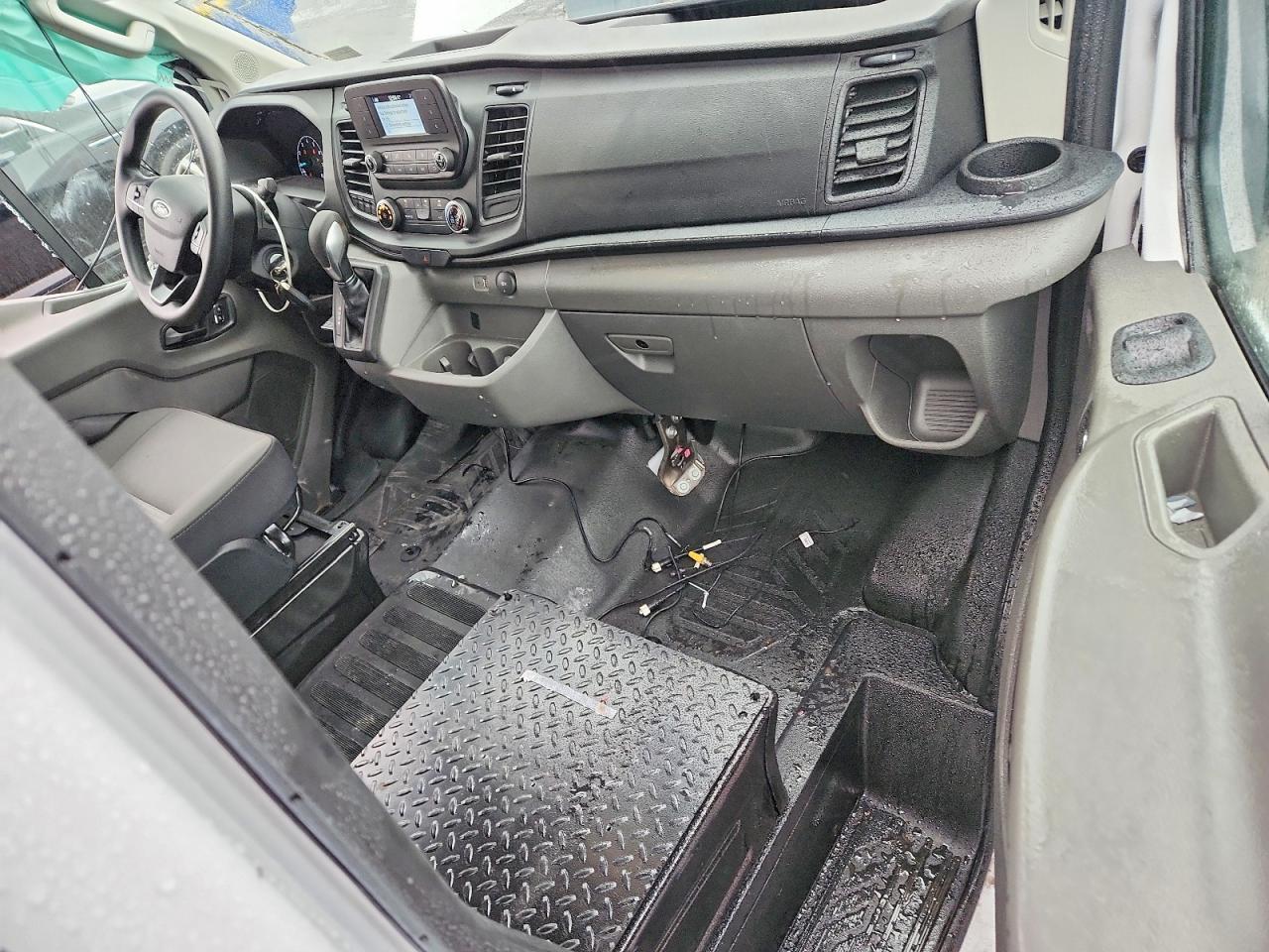 2024 Ford Transit T-350