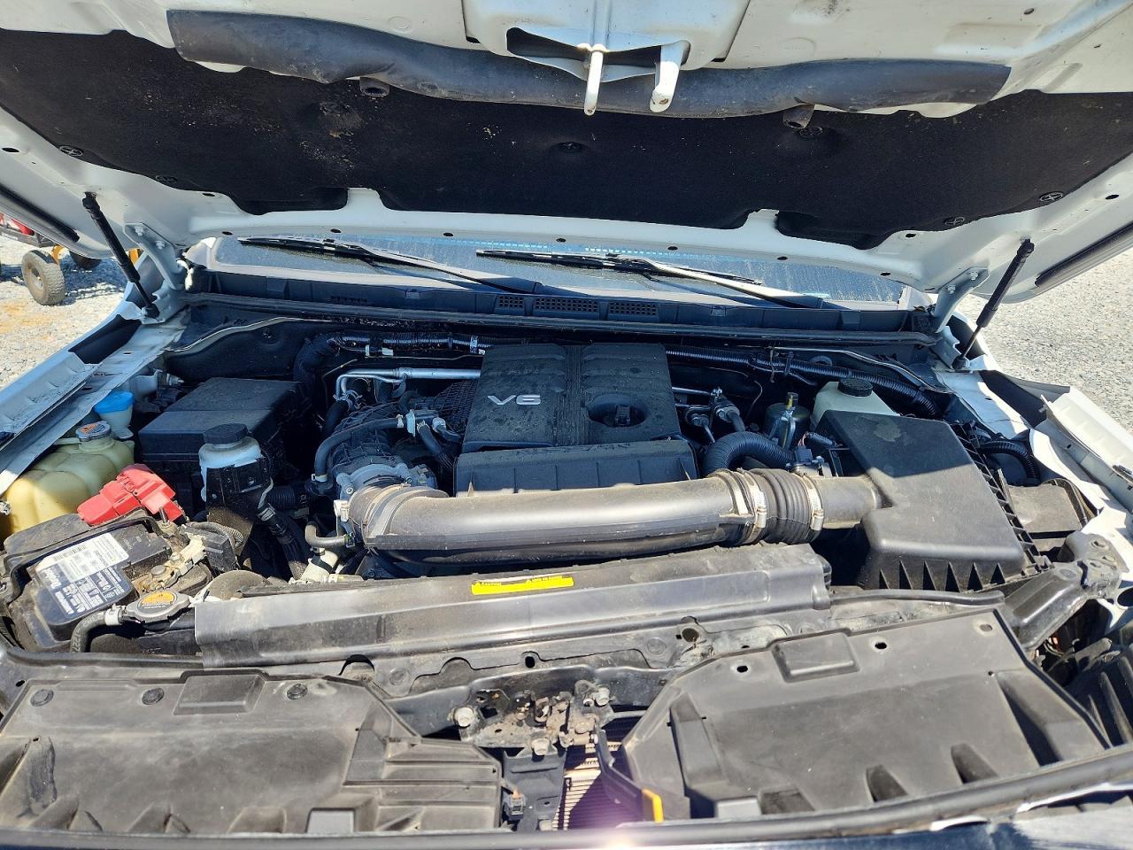 2023 Nissan Frontier SV