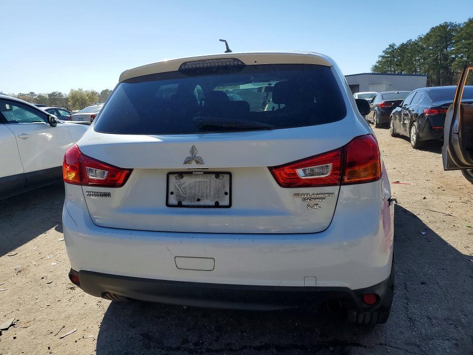 2015 Mitsubishi Outlander Sport es