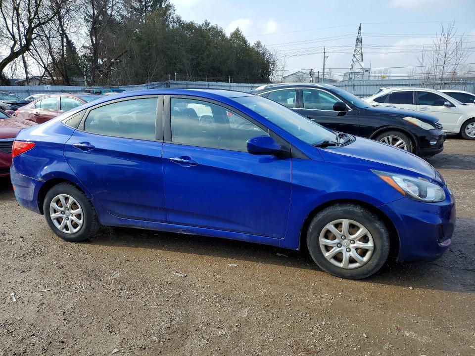 2013 Hyundai Accent gls