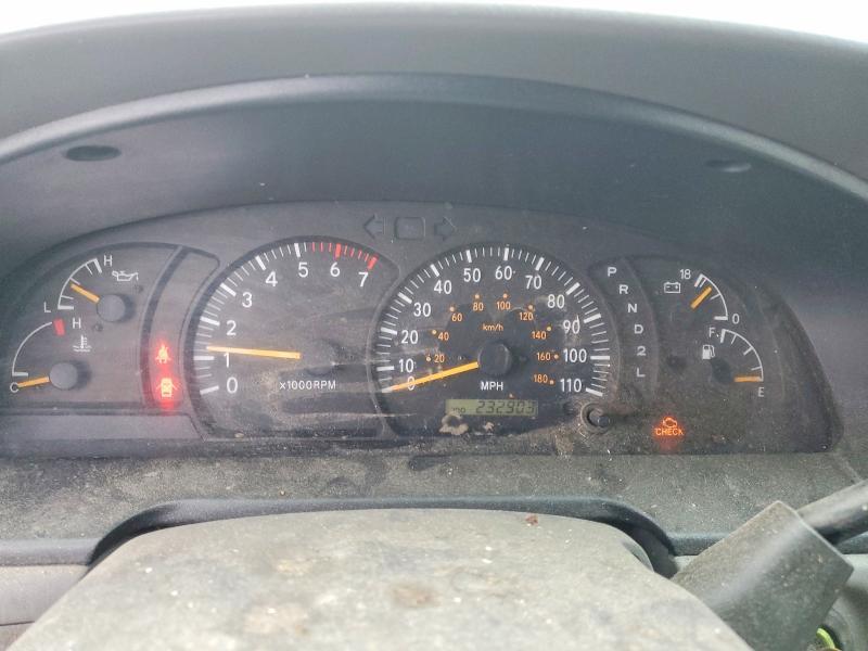 2000 Toyota Tundra SR5
