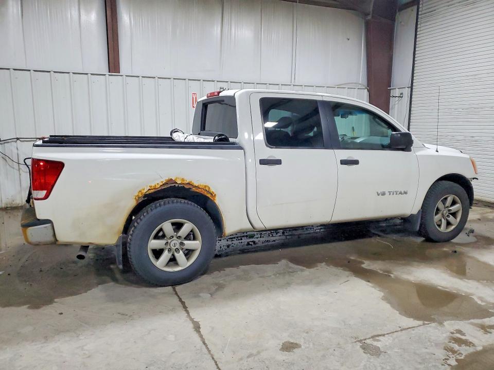 2011 Nissan Titan S