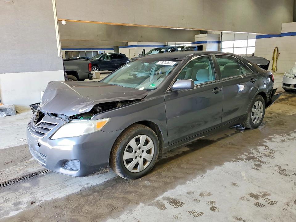 2011 Toyota Camry le