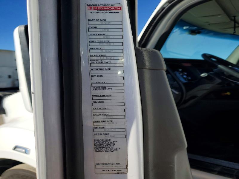 2016 Kenworth T680 Semi Truck