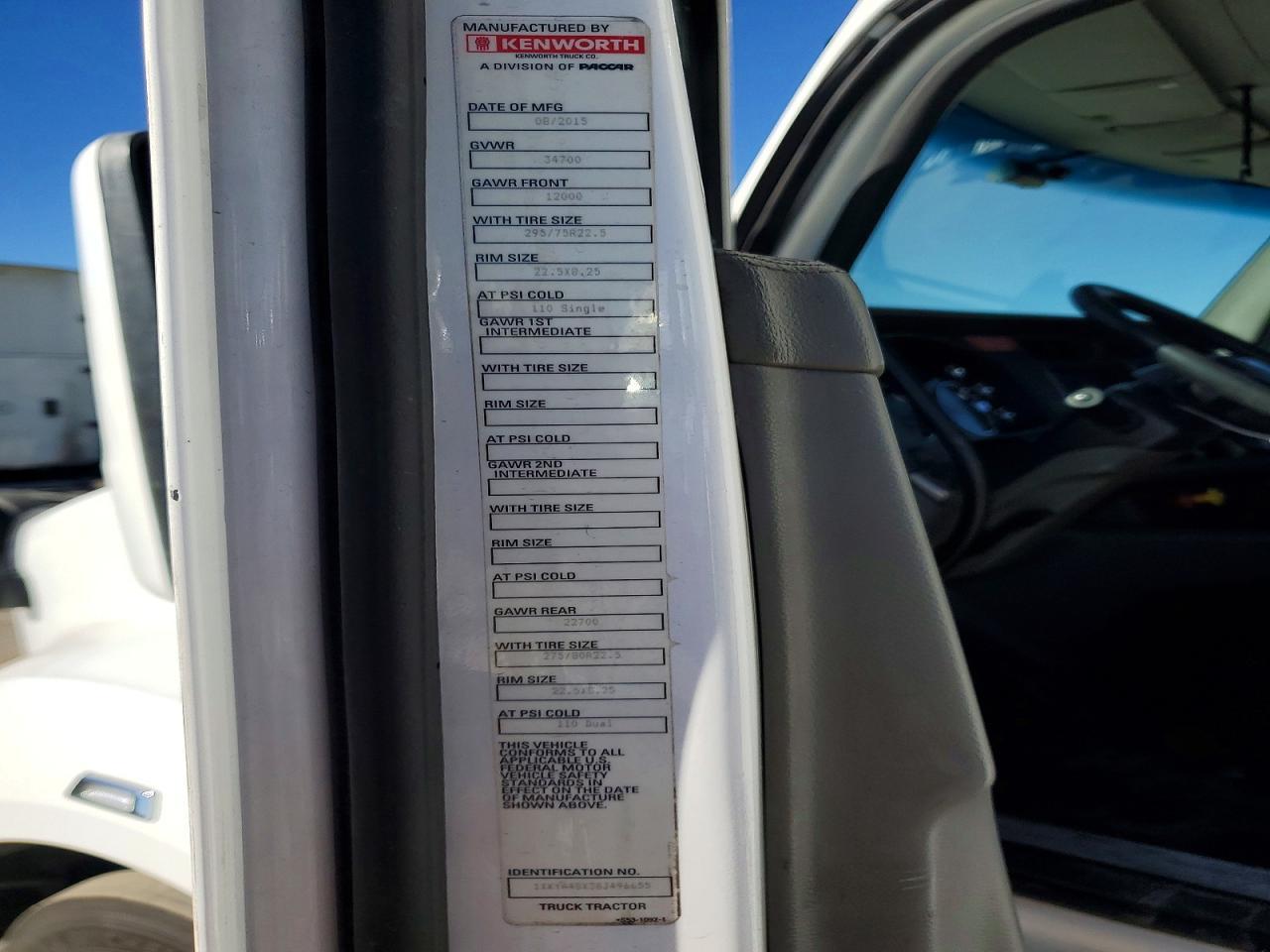 2016 Kenworth T680 Semi Truck