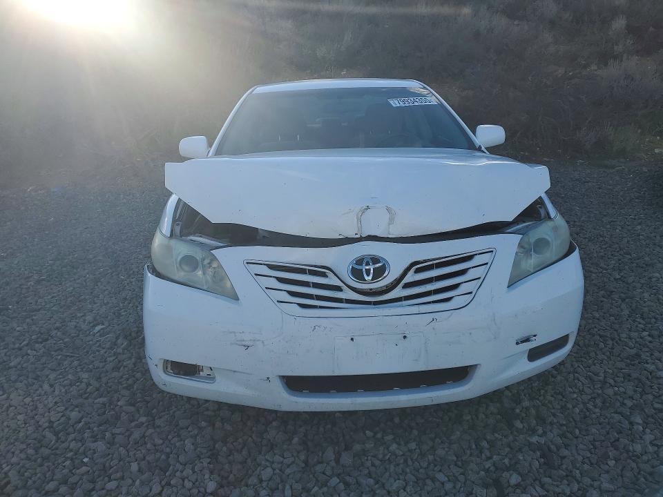 2009 Toyota Camry le V6