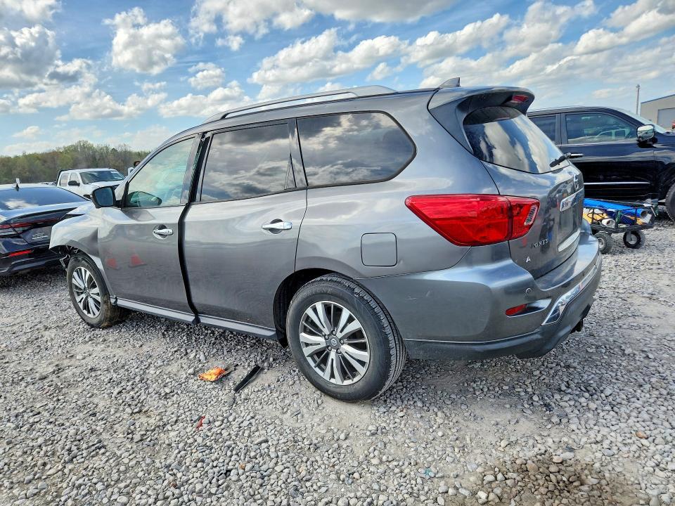2019 Nissan Pathfinder sl