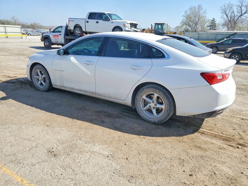 2017 Chev Malibu ls