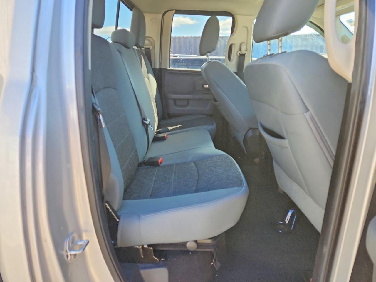 2014 Dodge RAM 1500 SLT