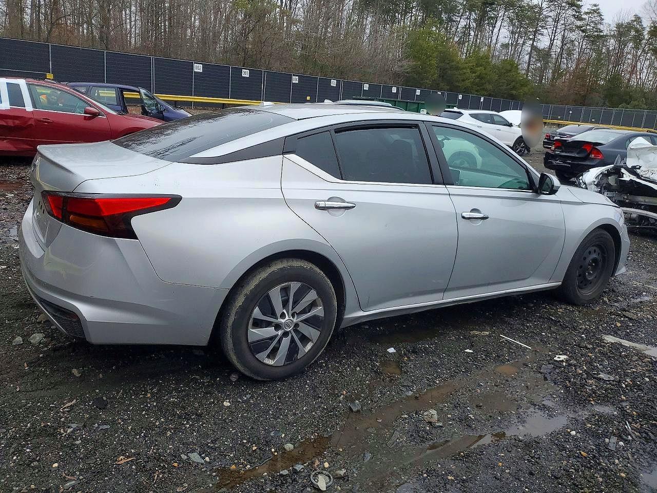 2020 Nissan Altima 2.5 s