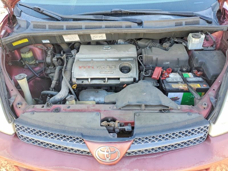 2004 Toyota Sienna le 7 Passenger