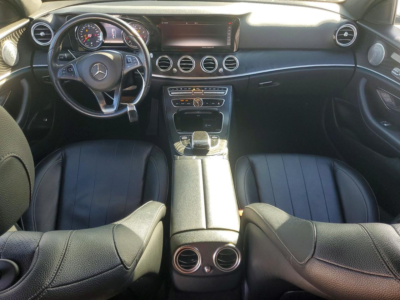 2018 Mercedes-Benz E 300