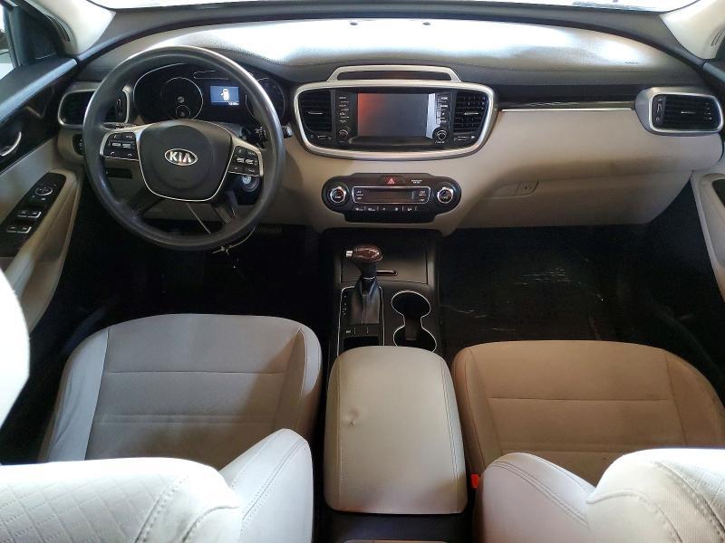 2019 KIA Sorento lx V6