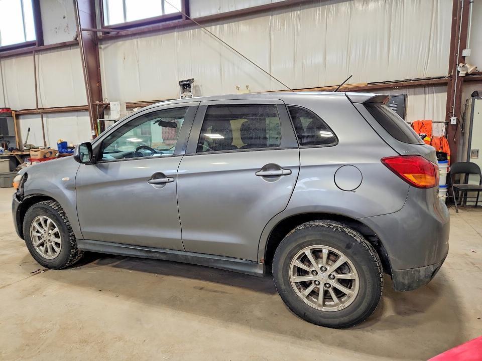 2013 Mitsubishi RVR