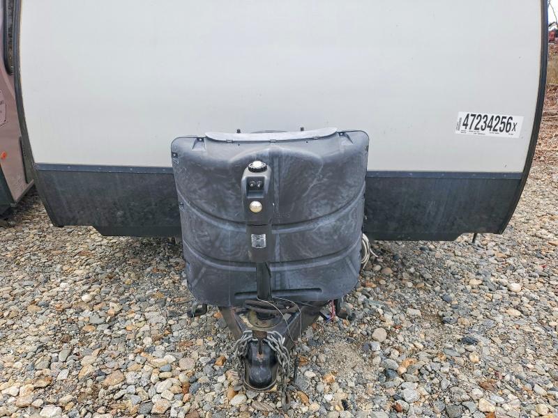 2014 Winnebago Camper