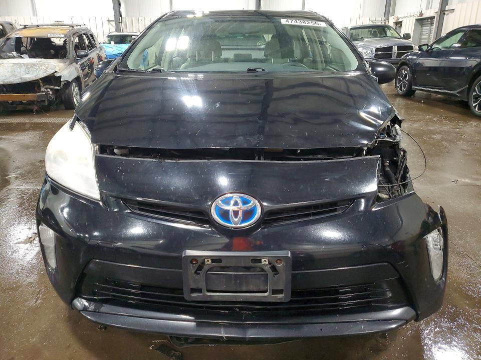 2013 Toyota Prius two