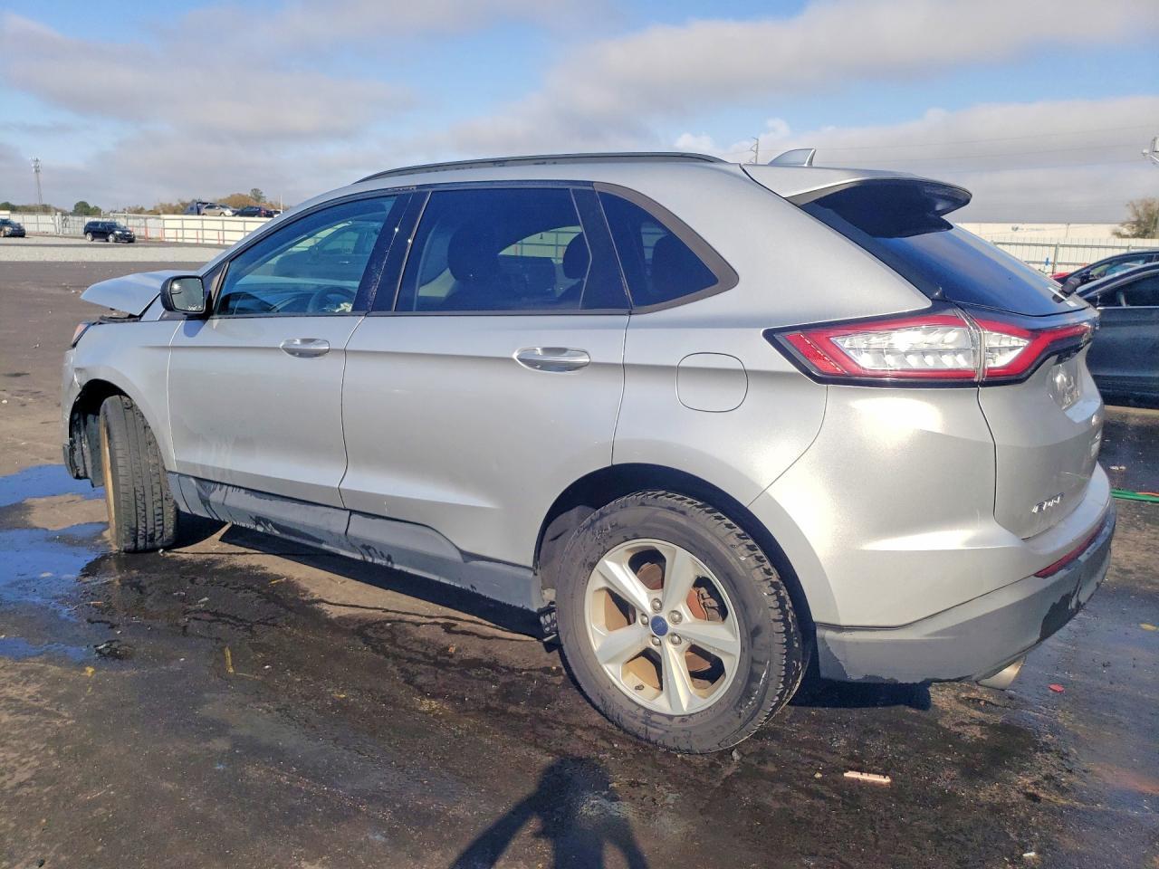 2016 Ford Edge se