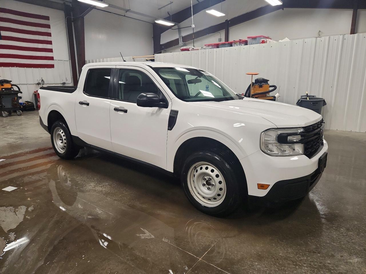 2024 Ford Maverick XL