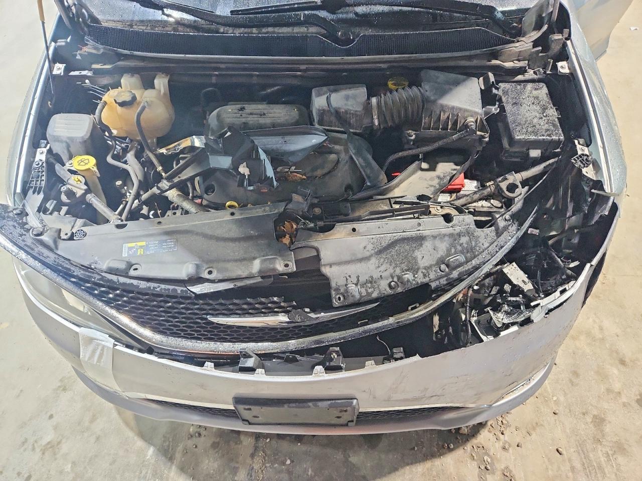 2017 Chrysler Pacifica Touring l