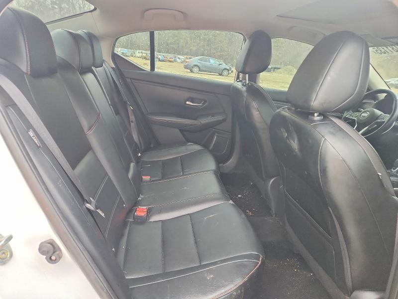 2022 Nissan Sentra sr