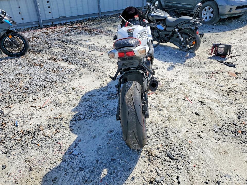 2019 Suzuki GSX-R750