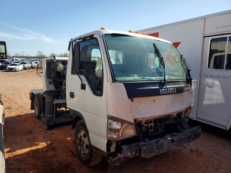 2006 Isuzu NPR Sweeper Truck