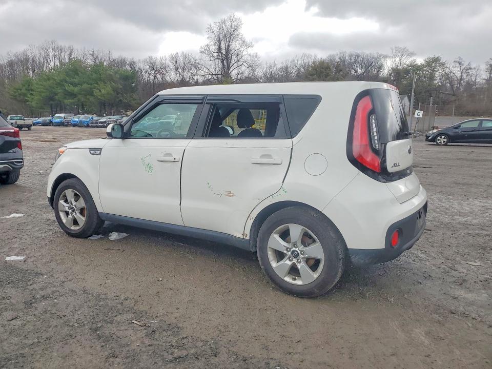 2017 KIA Soul Base