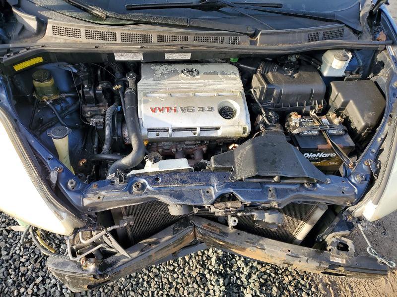 2004 Toyota Sienna le 8 Passenger
