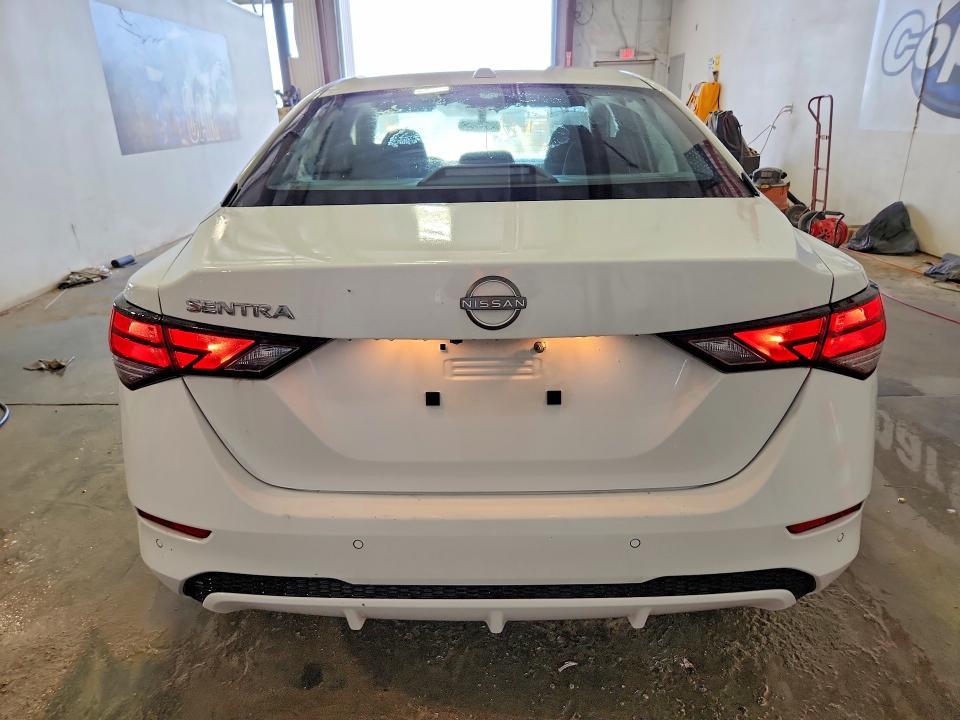 2025 Nissan Sentra sv